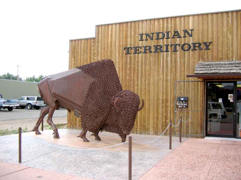 Lander statue