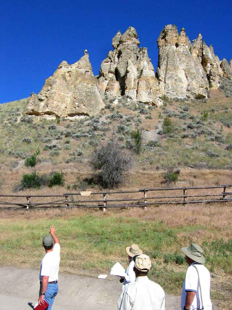 Hoodoos along Tower Creek