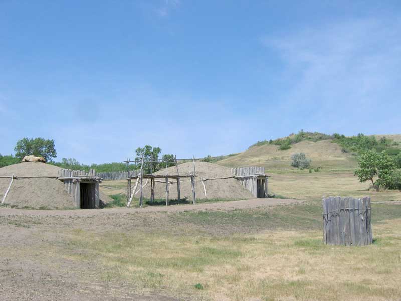Earth lodges