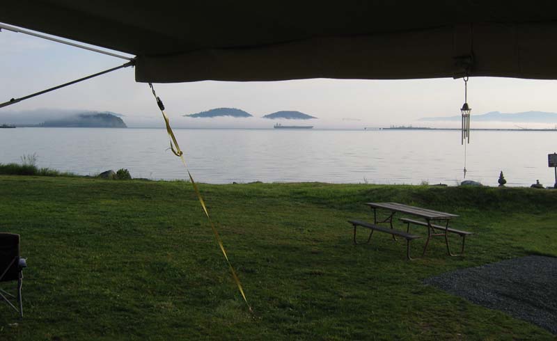 Morning fog on Fidalgo Bay