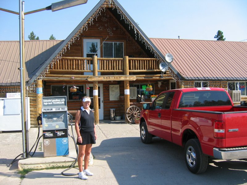 Shotgun Bar & Grill